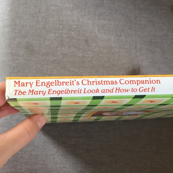 Mary Engelbreit’s Christmas Companion Book - Picture 9 of 10